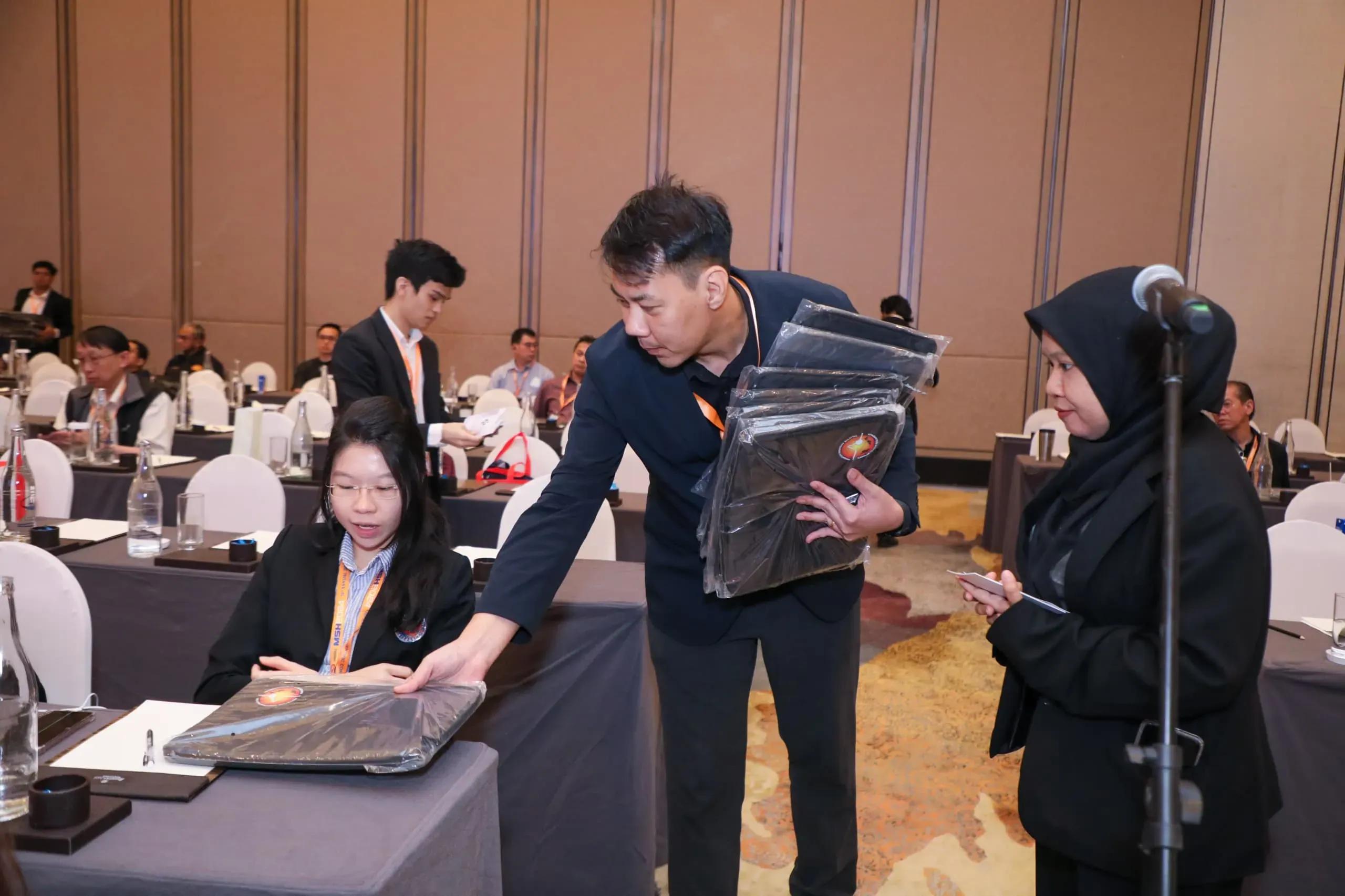 Gallery image 30